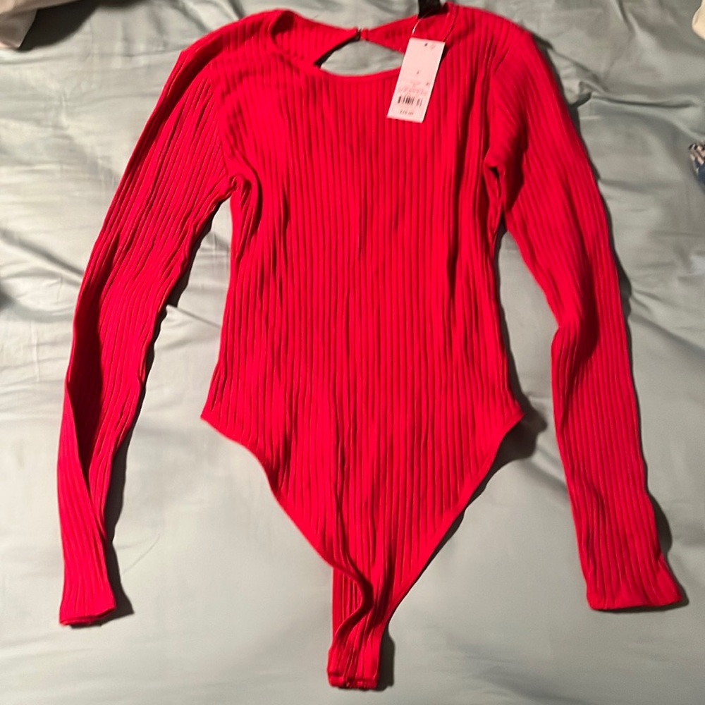 wild fable | red long sleeve bodysuit | size S